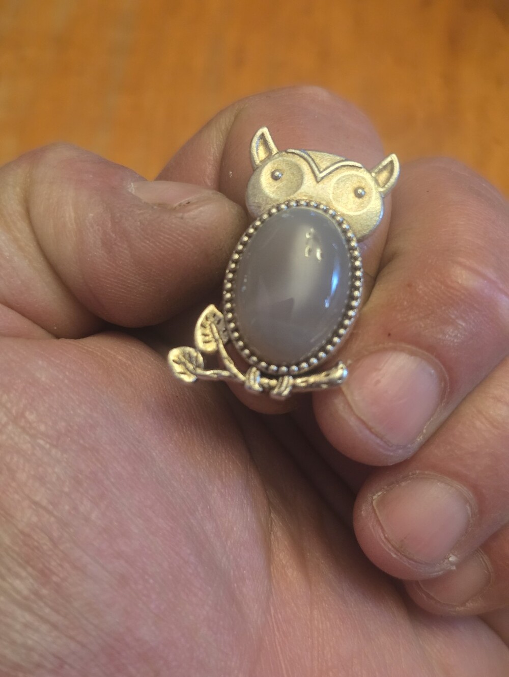 Silver-toned owl ring W smooth, oval grey agate gemstone,  Adjustable Size
